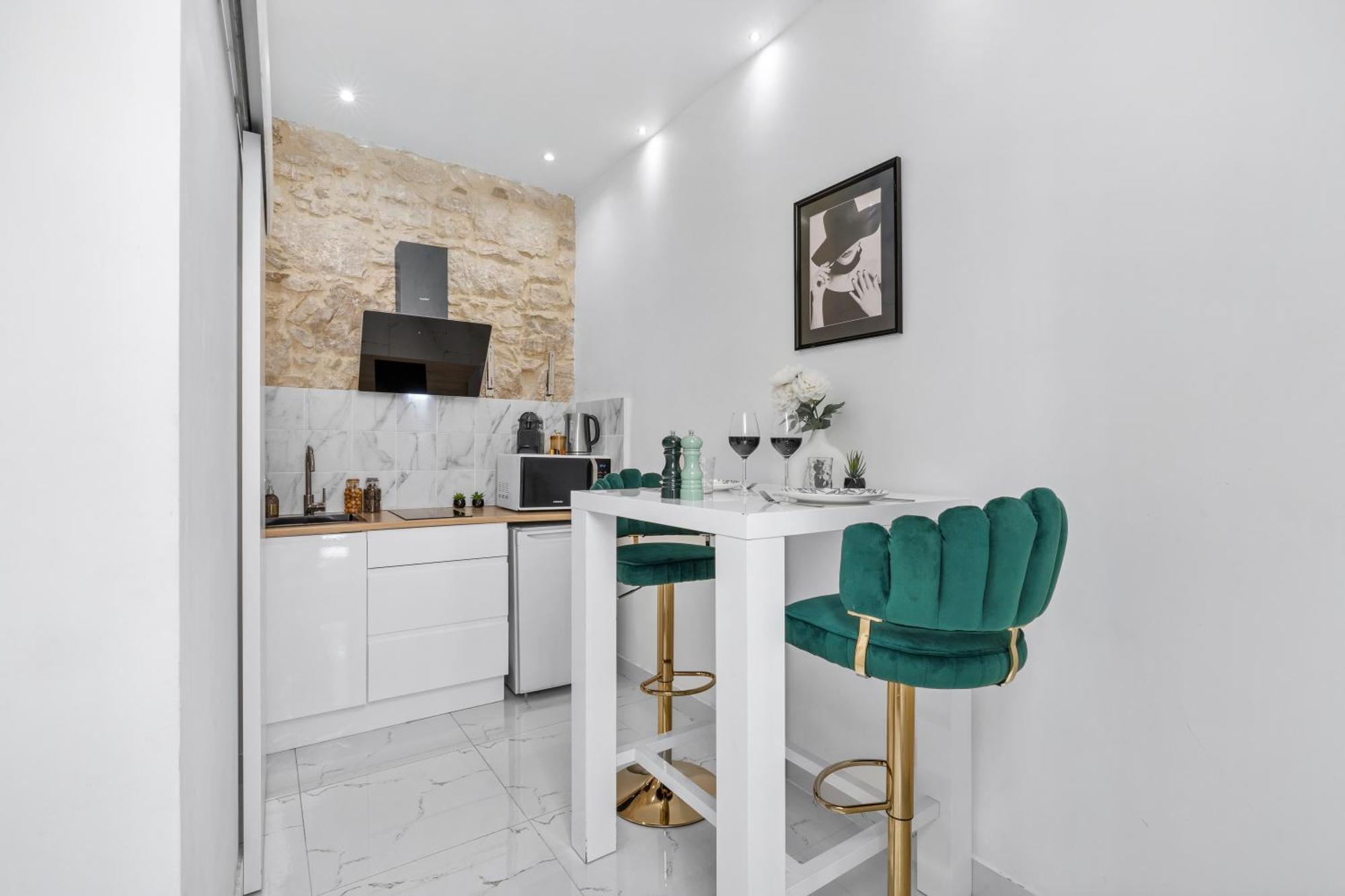 2 Rooms - Hyper Centre - Air-Conditioned - Terrace - Quiet - Tramway - Equipped Kitchen - Wifi Nizza Kültér fotó